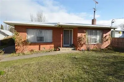 3 Queen Street, Bothwell TAS 7030