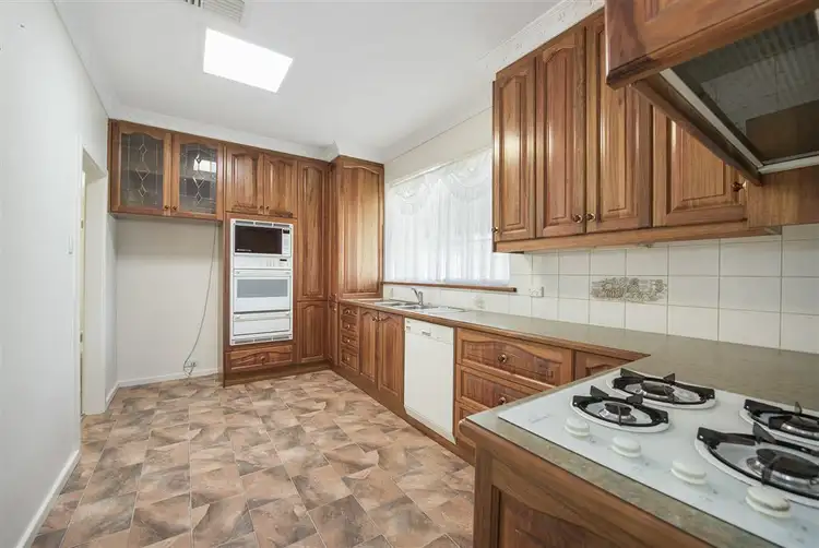 Fifth view of Homely house listing, 2 Newman Avenue, Tea Tree Gully SA 5091