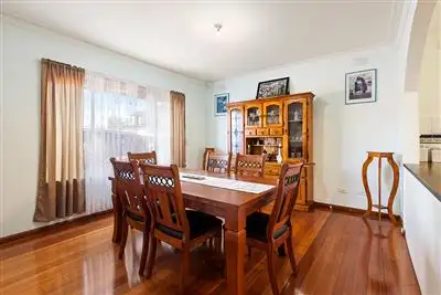 Second view of Homely house listing, 4 Drysdale Court, Thomastown VIC 3074