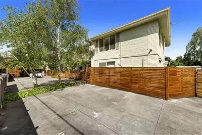 2/38 Woolton Avenue, Thornbury VIC 3071