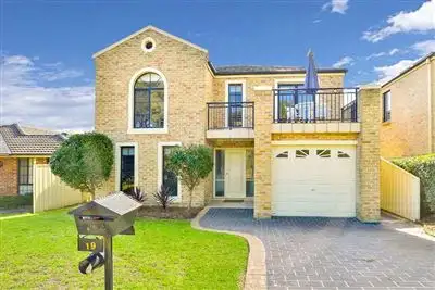 19 Lissanthe Street, Mount Annan NSW 2567