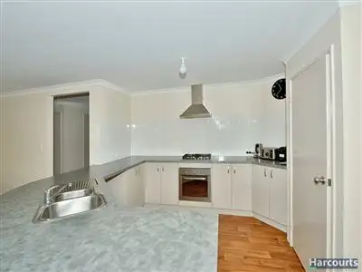 Seventh view of Homely house listing, 8 Pelora View, Lakelands WA 6180