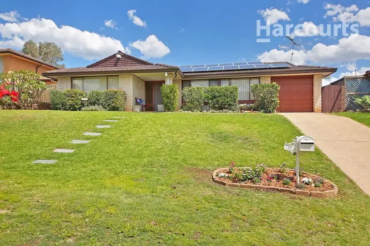 17 Athel Tree Crescent, Bradbury NSW 2560
