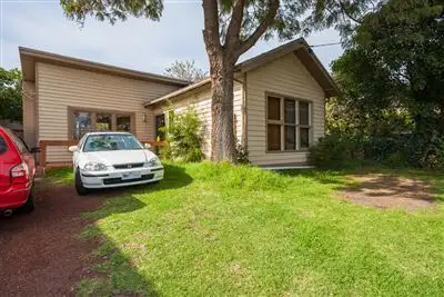 24 Willis Street, Frankston VIC 3199