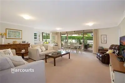 39 Castle Pines Drive, Baulkham Hills NSW 2153