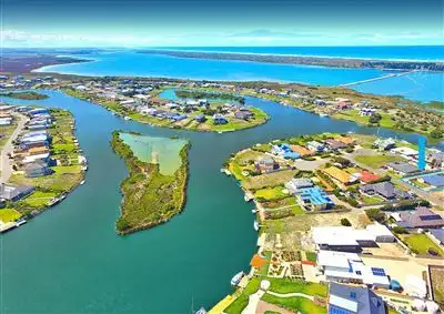 Second view of Homely house listing, 21 Arcadia Avenue, Hindmarsh Island SA 5214