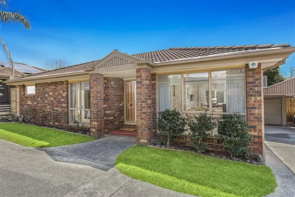 Main view of Homely house listing, 2/5 Dorgan Street, Mount Waverley VIC 3149
