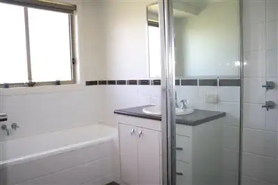 Fifth view of Homely unit listing, 8B Arthur Summons St, Dubbo NSW 2830