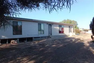 Sec 1146 North Terrace, North Moonta SA 5558