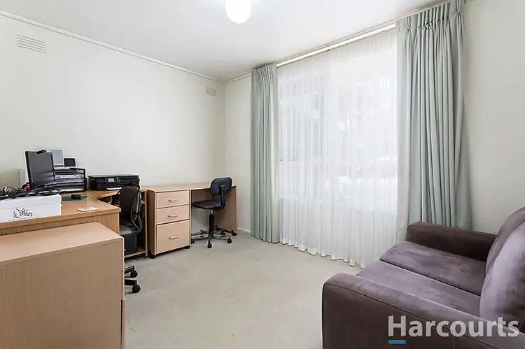Sixth view of Homely house listing, 2 Bentley Court, Mulgrave VIC 3170