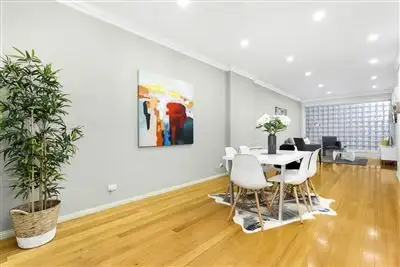 28 Daleglen Street, Reservoir VIC 3073