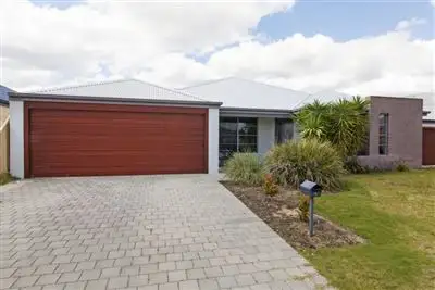 6 Vance Road, Byford WA 6122