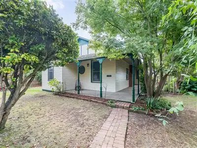5 Young Street, Drouin VIC 3818