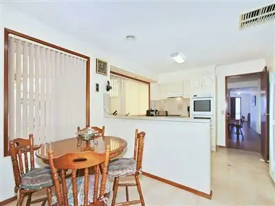 Fifth view of Homely house listing, 32 Foxfield Drive, Onkaparinga Hills SA 5163