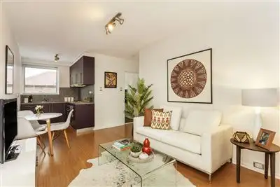Main view of Homely apartment listing, 4/175 Gladstone Avenue, Northcote VIC 3070