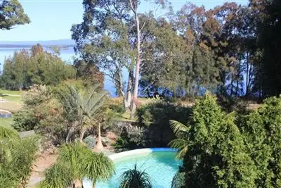 212 Loralyn Avenue, Sanctuary Point NSW 2540