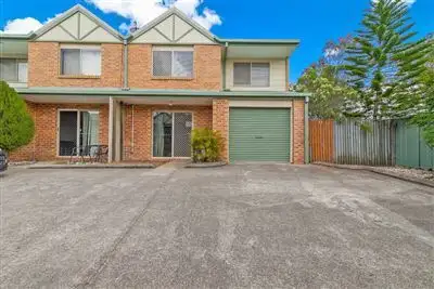 Main view of Homely townhouse listing, 1/6 Pendlebury Court, Edens Landing QLD 4207