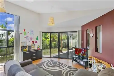 Second view of Homely house listing, 25 Kerder Street, Thornlands QLD 4164