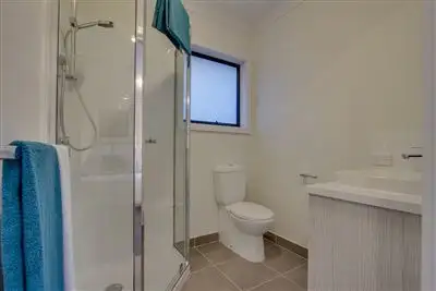 Sixth view of Homely house listing, 2/26 Deschamp Crescent, Rowville VIC 3178