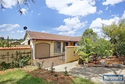 10 Wandarra Crescent, Bradbury NSW 2560