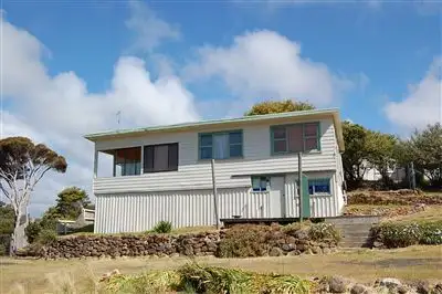 1 Collins Street, Weymouth TAS 7252