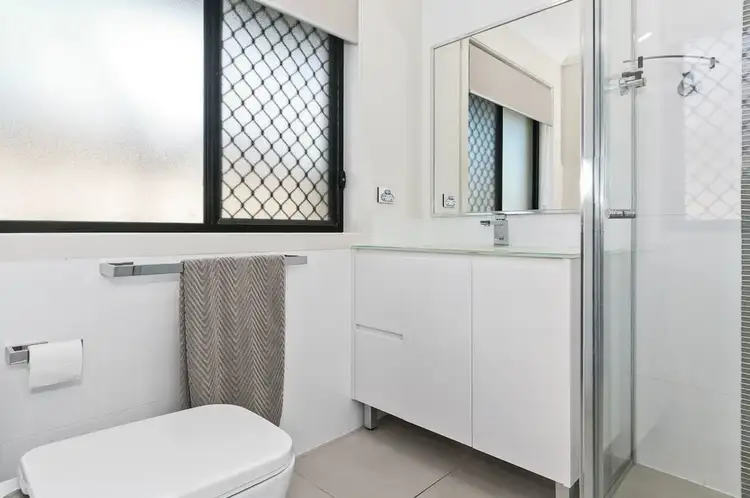 Seventh view of Homely semi-detached listing, 2/12 Maud Street, Bannockburn QLD 4207