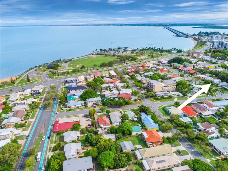 19 Laura Street, Clontarf QLD 4019