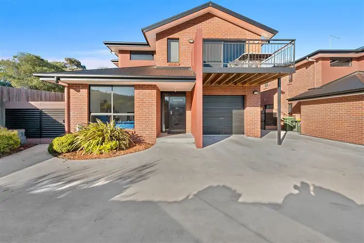 3/9 Sundown Place, Geilston Bay TAS 7015