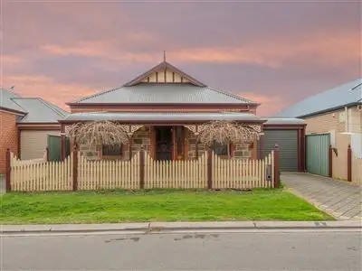 3 Antigua Court, Mawson Lakes SA 5095