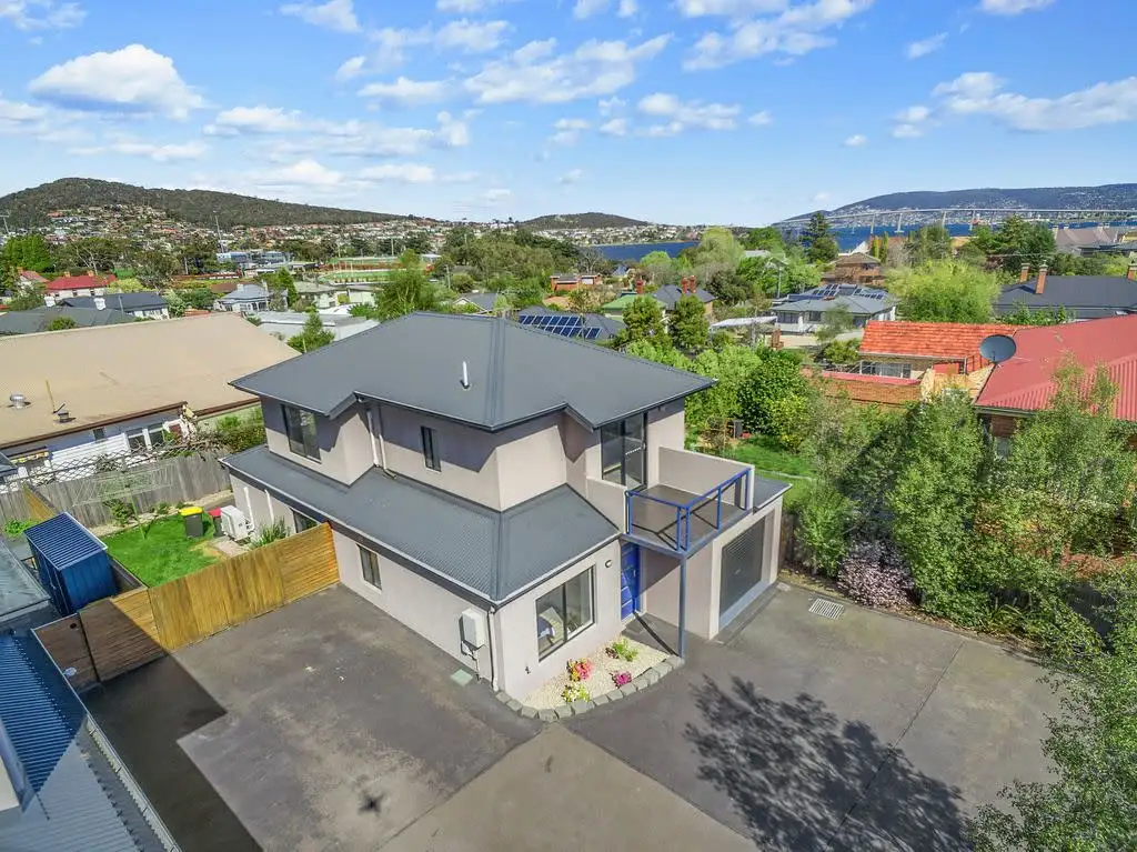Main view of Homely house listing, 2/149C Derwent Avenue, Lindisfarne TAS 7015