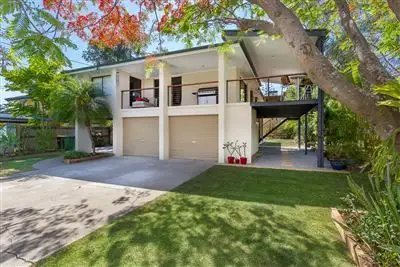 47 Oyster Point Esplanade, Newport QLD 4020