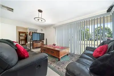 Fourth view of Homely house listing, 4 Hartwell Court, Frankston VIC 3199