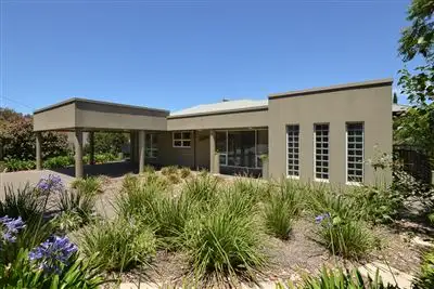 53 Hill Street, Victor Harbor SA 5211