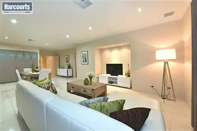 Fifth view of Homely house listing, 1 Beechwood Circle, Aveley WA 6069