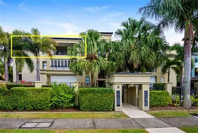 12/8 Parnoo Street, Chevron Island QLD 4217