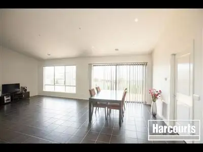 Seventh view of Homely house listing, 4 Audra Place, Warragul VIC