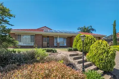 2 Meadow Lane, Gulfview Heights SA 5096
