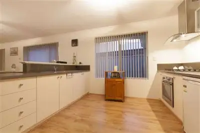 Fifth view of Homely house listing, 2 Fareham Crescent, Wellard WA 6170