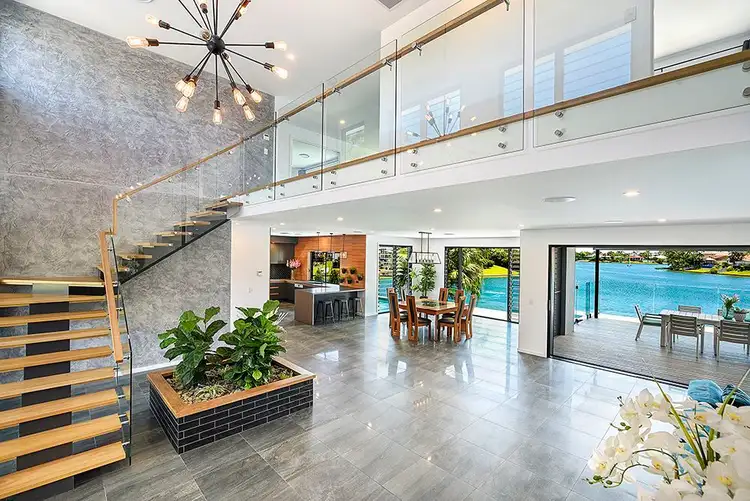 51 Barrier Reef Drive, Mermaid Waters QLD 4218