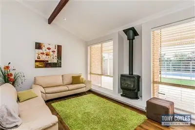 Sixth view of Homely house listing, 7 Blacksmith Court, Bibra Lake WA 6163