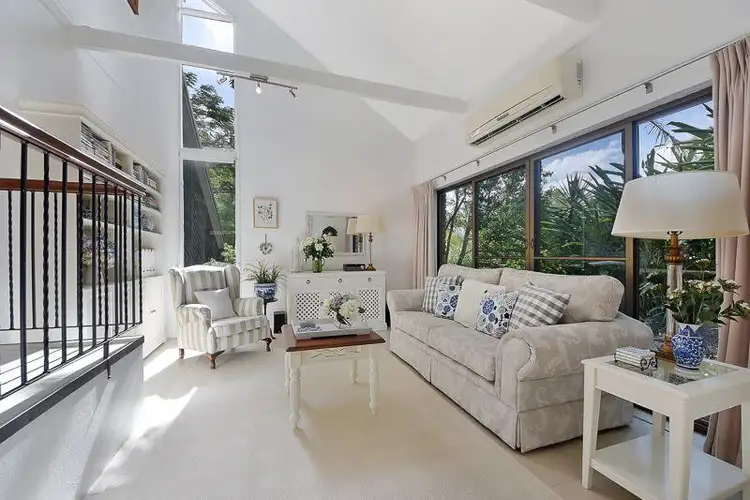 18 Nambruk Street, The Gap QLD 4061