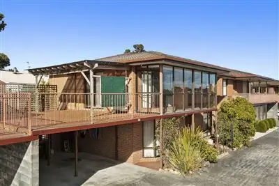 24 Village Drive, Kingston TAS 7050