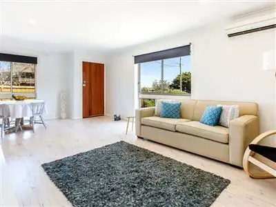 Fourth view of Homely unit listing, 2/896 Nepean Hwy, Mornington VIC 3931