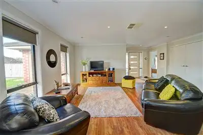 Fourth view of Homely house listing, 5 Skewes Court, Buninyong VIC 3357