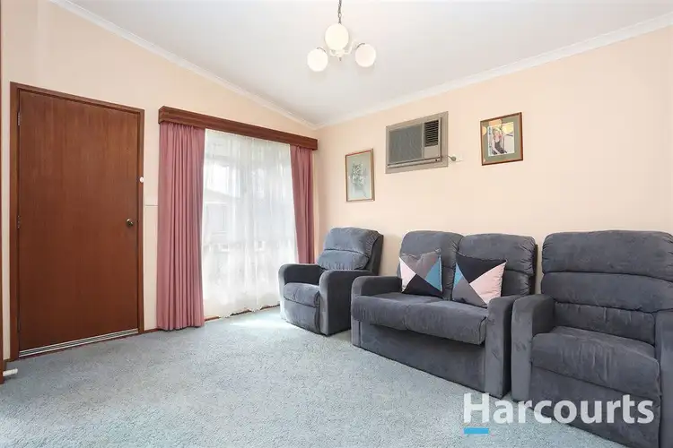 11/2 Gremel Road, Reservoir VIC 3073