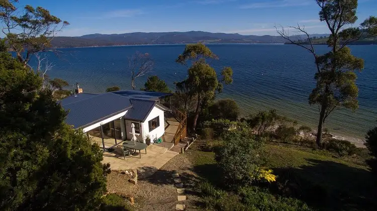 117 Nebraska Road, Dennes Point TAS 7150