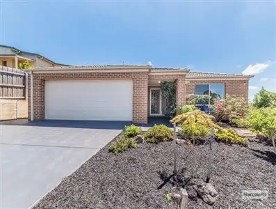 2 Archer Court, Drouin VIC 3818