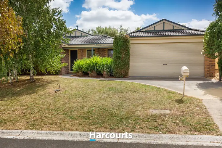 21 Glenisla Way, Berwick VIC 3806