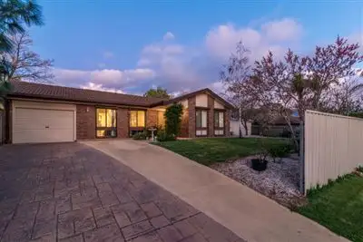 3 Zanoni Crescent, Surrey Downs SA 5126