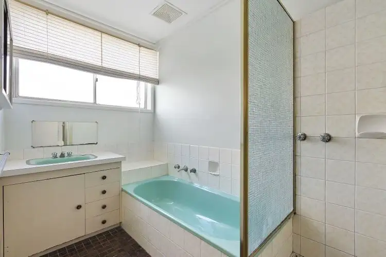 Sixth view of Homely house listing, 90 Ashleigh Avenue, Frankston VIC 3199